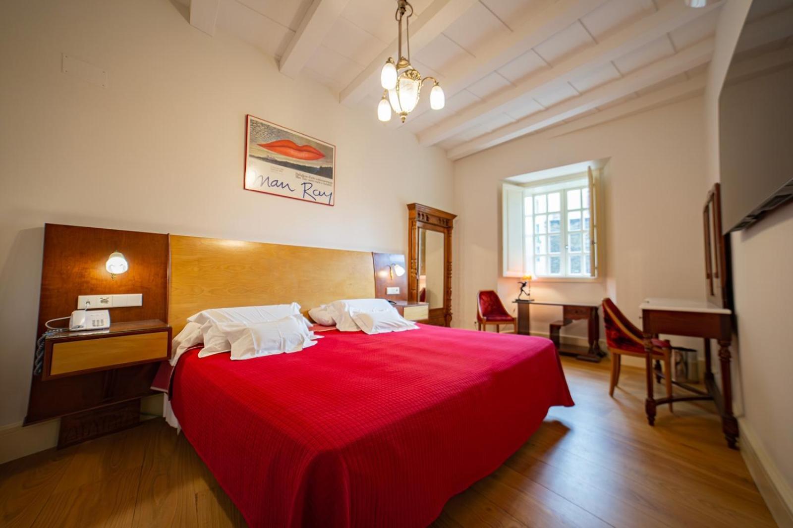 Hotel Monumento Pazo de Orbán Lugo Quarto foto
